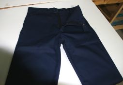 40 x Navy Blue Polycotton Work Trousers In Mixed Sizes - Ref: 94 - CL1030 - Location: Anglesey