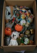 1 x Box Of Miscellanous Retail Items Including Porcelain, Decorative Plates, Cups And Assorted Items