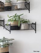 1 x Medium Hanging Basket In Black - Boxed - Ref: GTC620/RC - CL1017 - Location: Altrincham