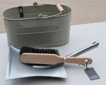 1 x Utility Bucket + Galvanised Dustpan And Brush - Ref: GTC690/GTCC16 - CL1017 - Location:
