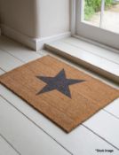 1 x Large Star Doormat - Natural - Ref: GTC572/RC - CL1017 - Location: Altrincham WA14Condition