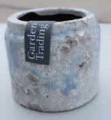 1 x Plant Pot - Ref: GTC636/GTCC14 - CL1017 - Location: Altrincham WA14Condition Report:Supplied