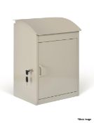 1 x Stowe Parcel Box In Clay - Steel - Boxed - RRP £130.00 - Ref: GTC248/GTC2P9 - CL1017 - Location: