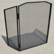 1 x Latton Folding Metal Firescreen in a Black Finish - Original RRP £80.00 - Ref: GTC894 - CL1017 -