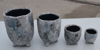 4 x Assorted Plant Pots - Ref: GTC633/GTCC14 - CL1017 - Location: Altrincham WA14Condition Report: