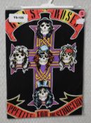 1 x Band T-Shirt - Size: