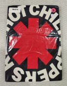 1 x Red Hot Chilli Peppers Band T-Shirt - Size: Medium