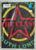 1 x The Clash '77 Guns of Brixton South London' Band T-Shirt - Size: Large