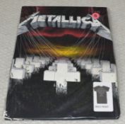 1 x Metallica 'Master of Puppets' Band T-Shirt - Size: Small