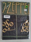 1 x Led Zeppelin 'Green Symbols' Band T-Shirt - Size: Medium