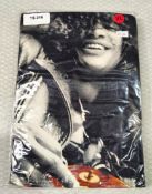 1 x Slash 'Gibson Les Paul' Band T-Shirt - Size: XL