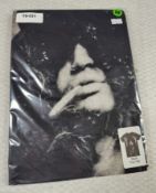 1 x Slash Band T-Shirt - Size: Medium