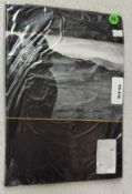 1 x U2 Band T-Shirt - Size: Medium