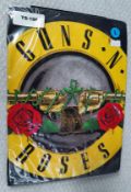 1 x Guns n Roses 'Classic Logo' Band T-Shirt by Bravado Rock Off! - Size: Large