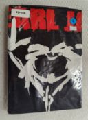1 x Pearl Jam Band T-Shirt - Size: Large