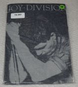 1 x Joy Division Band T-Shirt - Size: Medium