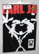 1 x Pearl Jam Band T-Shirt - Size: Medium