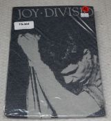 1 x Joy Division arm up Band T-Shirt - Size: XL