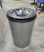 1 x Waste Bin