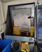 1 x Industrial Cleaning Station