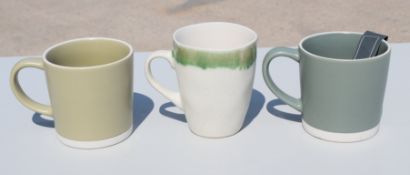3 x Assorted Drinks Mugs - Ref: GTC666/GTCC15 - CL1017 - Location: Altrincham WA14Condition Report: