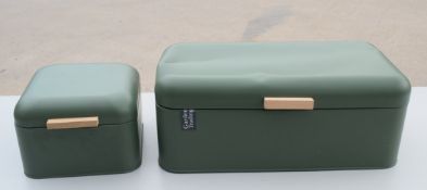2 x Garden Tins In Green - Ref: GTC780/GTRC20 - CL1017 - Location: Altrincham WA14Condition Report: