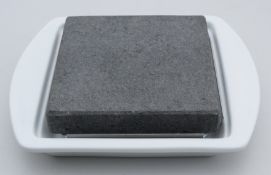 1 x BLACK ROCK GRILL Steak Stone & Plate Set - Ref: DRS189/GTRC20 - CL1017 - Location: Altrincham