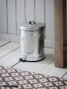 2 x Silver Pedal Bins - Ref: GTC656/GTCC14 - CL1017 - Location: Altrincham WA14Condition Report:
