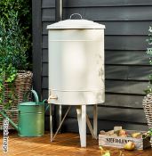 1 x Classic 100-Litre Steel Water Butt, Powder Coated in a Pale Clay Hue - Original RRP £199.95