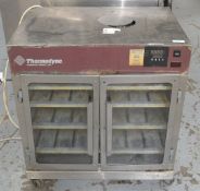 1 x Thermodyne 700CT Slow Cook and Hold Oven - 230v - Dimensions: H81 x W78 x D56 cms