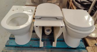 3 x Duravit BTW Toilet Pans with Seats - Removed from a Restaurant Environment