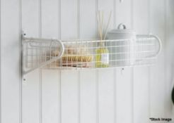 1 x Hornton Hanging Basket - Medium - Lily White - RRP £38.00 - Ref: GTC273/GTC2P10 - CL1017 -