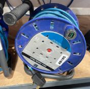 1 x Masterplug 240v Cable Reel - 82ft, 4 Outlets, 240V, 13A, PVC Cable, Carry Handle, UK Plug