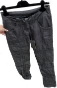 1 x Pair of ANNHAGEN Ladies' Designer Jeans in Black - Size: EU36 - Original Price: €110.00 - Ref: