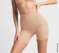 1 x Pair of SKIMS Seamless Sculpt Mid Thigh Shorts in Clay - Size: M = UK 12-14 - Original Price £38