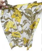 1 x Ladie's Designer Floral Skirt in White & Yellow - Size: FR42 / UK 14 - Original Price: €450.00 -