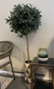 1 x Decorative Ceramic White & Gold Umbrella Stand / Vase with Artificial Bay Tree
