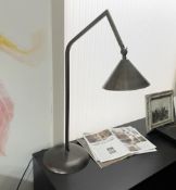 1 x Industrial Desk Lamp - Recently Removed from a Luxury Furniture Retailer - Ref: NDD084 - CL122 -