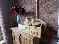 1 x Wooden Champagne / Wine Carrier - Recently Removed from a Luxury Furniture Retailer - Ref: