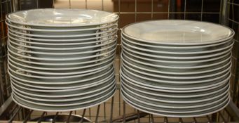 35 x Ceramic Wide Border Dinner Plates - 28.5cm Wide