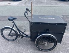 1 x Christiania Three Wheel Event Bike - Single Speed Bike Featuring a Secure Box with Gas Lift Lid
