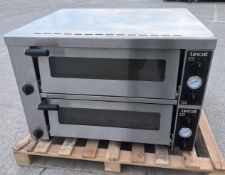 1 x Lincat Electric Countertop Twin Deck Pizza Oven - 8 x 12