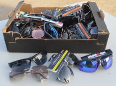 1 x Box Of Assorted Sunglasses - NO VAT ON THE HAMMER - Ref: THH107 - CL1048 - Location: