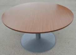 1 x Large 1.4-Metre Round Commercial Bistro Dining Table with Wooden Top and Sturdy Metal Base