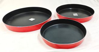 3 x Side By Side Round Baking Trays In Red - 30,36 And 40Cm - Ref: HNB202+HNB166+HNB167/Multi/