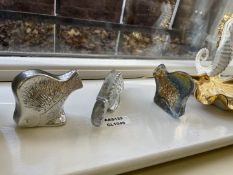 3 x Fish Figurines - Ref: AAS132 / LNG1 - CL1049 - NO VAT ON THE HAMMER - Location: Liverpool