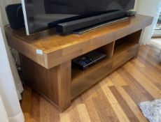 1 x Chunky Wooden Media Cabinet TV Unit, 1.5-Metre - Ref: AAS183 / KIT - CL1049 - NO VAT ON THE