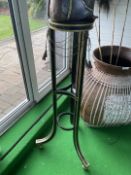 1 x Elegant Slender Side Table / Plant Stand in Black and Gold - Over 1.2-Metres Tall - Ref: