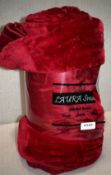 1 x Laura Smart Soft Mink Throw Blanket - Size:200x240 cms - New and Unused - Ref: GTC192 Cage -
