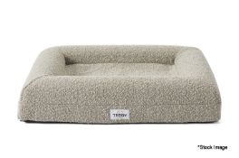 1 x TEDDY LONDON Grey Small Bouclé Dog Bed - Original Price £139.00 - Ref: HNB738/7279329/NHC13 -